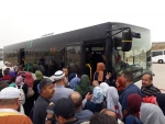 تلاش مردم روزه دار فلسطین برای اقامه نماز در مسجد الاقصی

 2