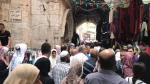 تلاش مردم روزه دار فلسطین برای اقامه نماز در مسجد الاقصی

 5