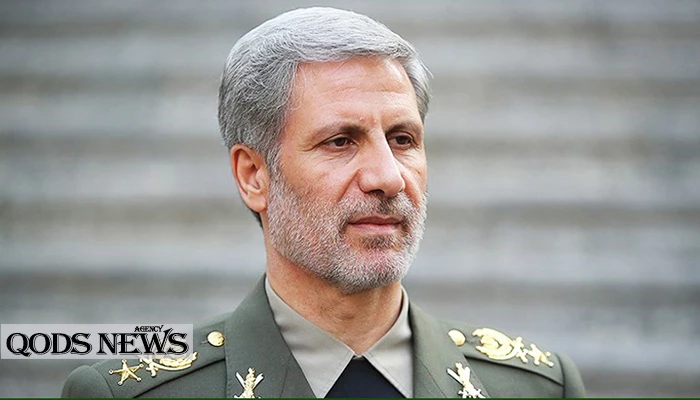 Defense Minister: Iran will boost missile power 2