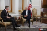 تقدیم استوارنامه سفرای جدید انگلیس و کره جنوبی به دکتر ظریف 8