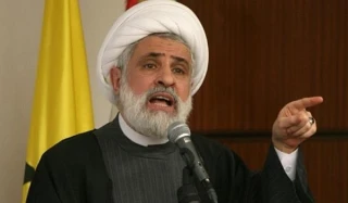 أمريكا تقول بأنها تدعم الديمقراطية والحرية هو أمر عظيم ومهم، ولكنها تؤيد إسرائيل المجرمة بحجة

الشيخ نعيم قاسم: أميركا هي الخطر و"إسرائيل" هي الشر والمقاومة هي الشرف