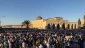 Warga Palestina Shalat Idul Fitri di al-Aqsa dan Perbatasan Gaza
