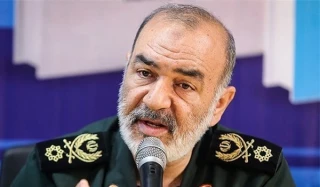 الصهاينة كانوا يريدون الهيمنة من المتوسط وحتى الفرات، الا ان حزب الله هدم كل أحلامهم هناك

العميد سلامي: قوة دولية تشكلت للقضاء على الاستكبار العالمي