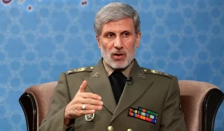خلال زيارته التفقدية لمجموعة "بني هاشم" لصناعات الدروع

وزير الدفاع: ايران من الدول المتفوقة في الصناعات الدفاعية في العالم