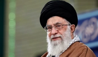 ردا على قلق اصدقاء الثورة

 قائد الثورة الاسلامية: لا أحد يمكنه ارتكاب أي حماقة ضد ايران