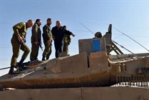 وزير الحرب الاسرائيلي يهدد بقصف العراق