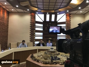 در چهل و هفتمین نشست کبوتران مسجد دوردست عنوان شد:

شکیبایی: امام (ره) به آبستن هایی که واقیعت از آن سرچشمه می گیرد نظر داشت/ دستمالچیان: حیثیت جمهوری اسلامی ایران دفاع از مظلوم و نماد آن فلسطین است 5
