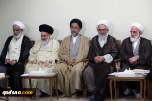 رهبر معظم انقلاب اسلامی در دیدار رئیس و نمایندگان مجلس خبرگان:

هدف دشمن در جنگ رسانه‌ای ایجاد اضطراب، یأس و بدبینی در مردم است 5