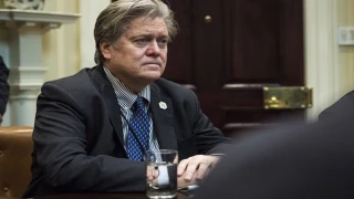 Bannon: Trump Hadapi Kudeta dari Dalam Kabinet