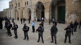 علي لسان مساعد وزير الخارجية الايراني خلال جلسة لجنة فلسطين في حركة عدم الانحياز

طهران: الحل العادل للقضية الفلسطينية يكون ممكنا عبر إنهاء الاحتلال
