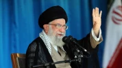 سخنرانی مقام معظم رهبری در استادیوم صد هزار نفری آزادی 4