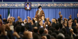 رهبر معظم انقلاب در دیدار نخبگان و استعدادهای برتر علمی:

برنامه دشمن تصویرسازی غلط از ایران است، در این جنگ پیروز خواهیم شد/  در ارتباطات علمی نگاه به کشورهای شرق باشد؛ نتیجه نگاه به غرب جز معطلی و منت نیست