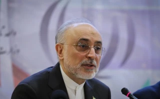 صالحی:

بدون شک ما از این گردنه پیروزمندانه بیرون می آییم