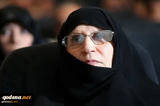 للمرة الثالثة علي التوالي.. 

اختيار كريمة الإمام الخميني(رض) أميناً عاماً لجمعية الدفاع عن الشعب الفلسطيني