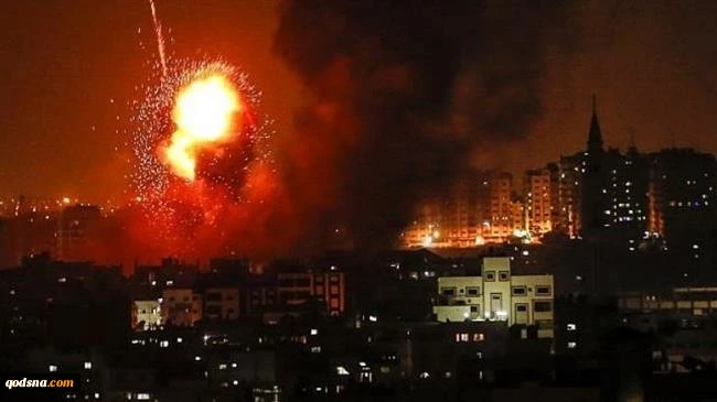 Israeli fighter jets bomb areas across Gaza Strip
 2