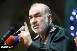 نائب قائد الحرس الثوري: العدو سيمني بهزيمة نكراء في حربه الناعمة والاقتصادية ضد ايران