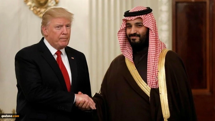 ترامب قالَ كَلِمَتَهُ النِّهائيّة: سنَدعم الأمير بن سلمان حتّى لو كانَ على عِلمٍ مُسبَقٍ باغتيالِ الخاشقجي.. 

عطوان يكتب: ولِماذا رَبَطَ في مُؤتَمَرِه الصِّحافيّ بين المَصالِح الأمريكيّة والإسرائيليّة وبَقاء وَليّ العَهد السُّعوديّ؟ 
 2