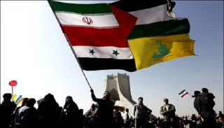 رئيس الاركان العامة للقوات المسلحة الايرانية:

صمود الشعب الايراني امام قوي الاستكبار أسس مدرسة بلورت جبهة المقاومة الاسلامية
