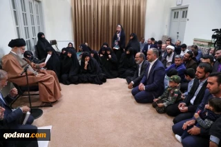 رهبر انقلاب در دیدار خانواده‌های شهدای امنیت:

شهدای امنیت در دوران حیات همانند یک شهید عمل کردند