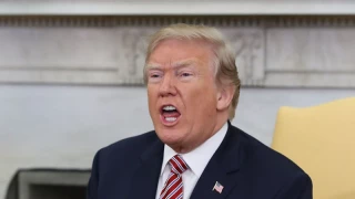 Setiap Hari Trump Berbohong 15 Kali
