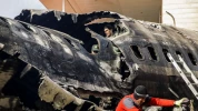 Pesawat Boeing 707 Jatuh atas Rumah Warga Tehran di Iran 18