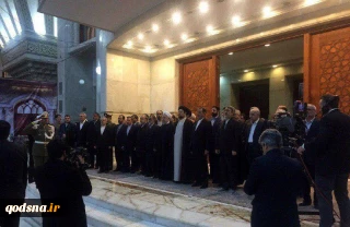 تجدید میثاق رئیس جمهور و دولت با آرمانهای امام