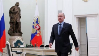 Putin authorizes development of advanced missiles in response to US suspension of INF