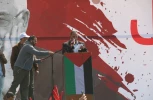 تظاهرات بزرگ فلسطینی‌ها با تاکید بر لزوم کناره گیری ابومازن 11