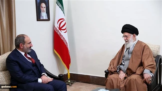 Iran, Armenia must boost ties despite US opposition: Leader
 2