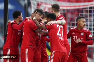 بوندس‌لیگا آلمان؛بایرن مونیخ6-0ولفسبورگ

بایرن صدر جدول را از دورتموند پس گرفت