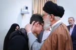 Leader honors young chess player
 2