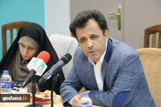 در پنجاه و سومین محفل کبوتران مسجد دور دست درسالگرد شهادت راشل کوری عنوان شد:

عزیزی: پس از شهادت راشل کوری، راشل کوری‌های بسیاری متولد شدند/ سلیمی نمین: راشل با ایستادگی و پایمردی برای حفاظت از حقی که  شناخت وارد مبارزه شد/ رویوران: شهیده راشل کوری از پیروان راستین امام زمان (عج) بود