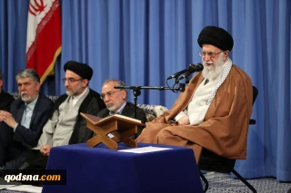 رهبر معظم انقلاب اسلامی در دیدار شرکت کنندگان در مسابقات بین‌المللی قرآن کریم:

حرکت عظیم مردمی در امداد به سیل‌زدگان از آموزه‌های قرآن و شهداست/ کارهای دشمنان علیه جمهوری اسلامی، نفسهای آخر دشمنی‌شان است و ما را قوی‌تر می‌کند/ کشتار مردم یمن و جنگ داخلی در کشورهای اسلامی مانند سوریه نتیجه دوری از قرآن است