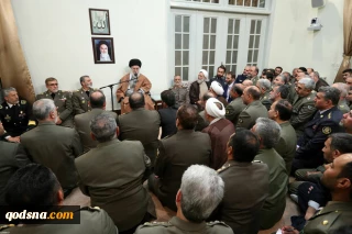 قائد الثورة: القوات المسلحة الإيرانية تمثل معلما بارزا من معالم القوة الوطنية