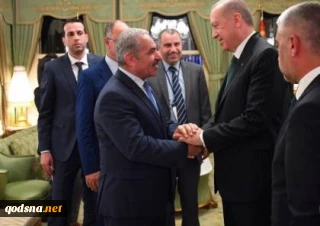 حین افتتاح مسجدی در استانبول؛

محمد اشتیه نامه به دست به دیدار اردوغان رفت/ اردوغان: ترکیه حامی تشکیل دولت فلسطین براساس مرز بندی سال 1967 است