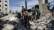 Gaza under attack 4