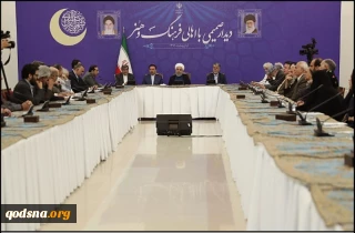 الرئيس الإيراني: نحن دعاة منطق وحوار لكننا لن نرضخ لغطرسة العدو ابدا/ لا دولة في العالم تؤيد كلام اميركا سوي 3 او 4 دول بالإضافة إلي الكيان الصهيوني
