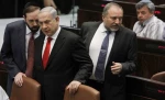 أمريكا تضغط على ليبرمان للدخول في حكومة نتنياهو
 2