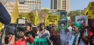 Rakyat Afrika Selatan berunjuk rasa dalam Hari Quds, Dr Zahra Mostafawi memuji langkah mereka