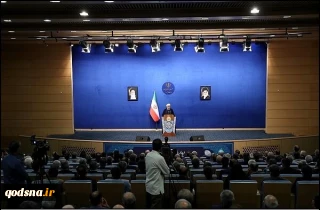 الرئيس روحاني: لا سبيل امامنا سوى الصمود والمقاومة