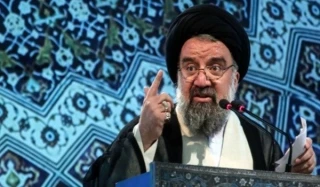 خطيب جمعة طهران: تصريحات قائد الثورة الاسلامية تتسم بالحكمة والفطنة