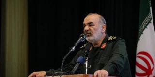 قائد الحرس الثوري : اميركا تزعزعت ركائزها في المنطقة