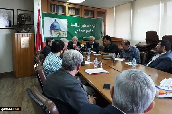 مسؤول العلاقات الفلسطينية في حزب الله يلتقي وفد هيئة وضع السياسات العامة لجائزة فلسطين 2