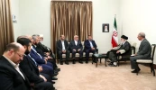 قائد الثورة يستقبل وفدا من حركة حماس برئاسة صالح العاروري 2