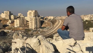 عمليات هدم منازل الفلسطينيين تعتبر جريمة بحق الإنسانية

خبير سياسي لـ«قدسنا»: عمليات هدم منازل الفلسطينيين في الضفة والقدس ستؤدي إلي مواجهة شاملة مع العدو الصهيوني