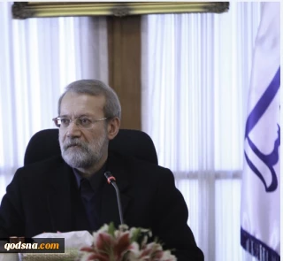 برنامه‌ریزی‌ و سیاست‌گذاری‌ها در راستای تکریم دانشگاهیان باشد