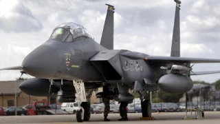 هدف از ارسال جنگنده‌های F-15 به منطقه هدف قرار دادن قایق‌های سپاه پاسداران است