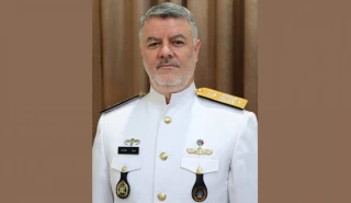 دریادار خانزادی: 

ایران و روسیه بزودی رزمایش برگزار می‌کنند