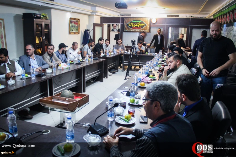 Third guests of International Solidarity Forum for Palestinian teens and youth meet with daughter Imam Khomeini 13