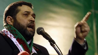 ویژه سی و سومین کنفرانس وحدت اسلامی؛

عضو دفتر سیاسی جنبش حماس: کنفرانس وحدت اسلامی منجر به شکست معامله قرن می شود/ کنفرانس وحدت اسلامی  نشان می دهد فلسطین تنها نیست